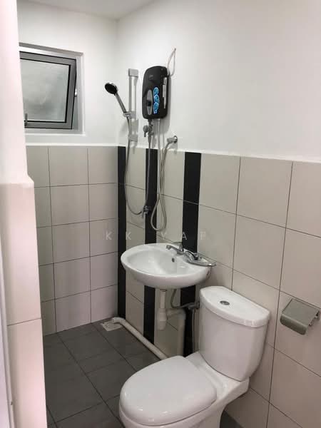 Pangsapuri untuk Disewa di Jalilmas - KK Yap - Bathroom - PropertyGuru.com.my