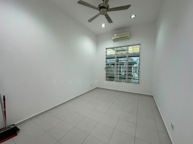 1-storey Terraced House for Sale in Taman Krubong Jaya (Krubong) - Vinc Pheng - Interior - PropertyGuru.com.my