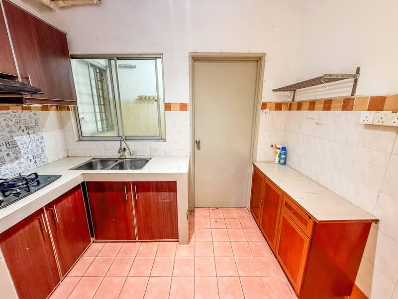 Condominium for Sale at Vista Amani - Azli Ibrahim - Kitchen - PropertyGuru.com.my
