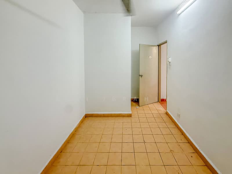 Condominium for Sale at Vista Amani - Azli Ibrahim - Interior - PropertyGuru.com.my