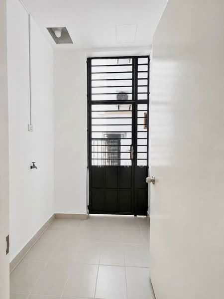 Rumah Kluster untuk Dijual di Setia Tropika (Johor Bahru) - Jim Ng - PropertyGuru.com.my