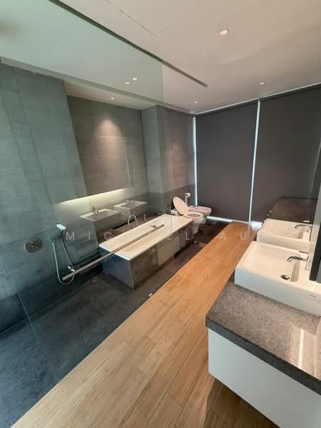Kondominium untuk Dijual di Park Seven - Michael Au - Bathroom - PropertyGuru.com.my