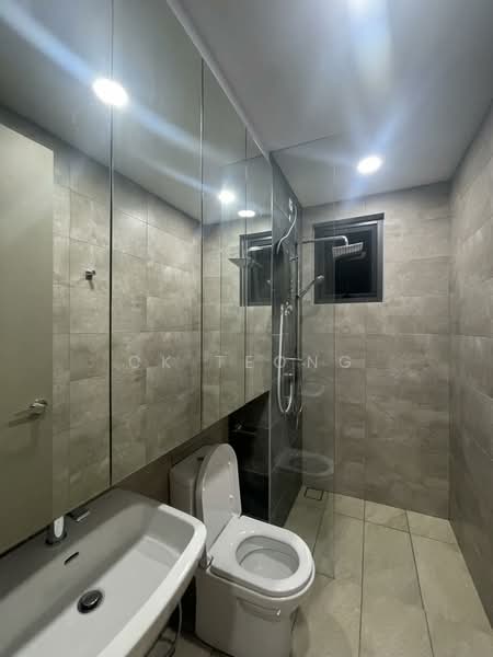 Condominium for Rent at Bennington Residences @ SkyArena - CK Teong - Bathroom - PropertyGuru.com.my