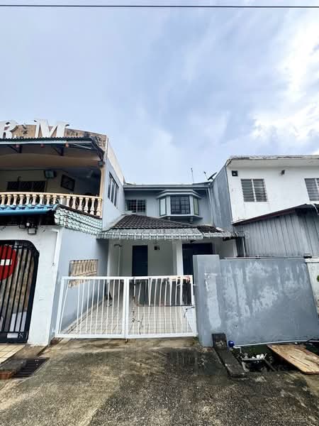 2-storey Terraced House for Sale in Pandan Perdana (Ampang) - Izzah Alias - Exterior - PropertyGuru.com.my