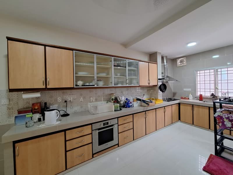 2-storey Terraced House for Sale in Bandar Puteri Puchong (Puchong) - Shanice Low - Kitchen - PropertyGuru.com.my