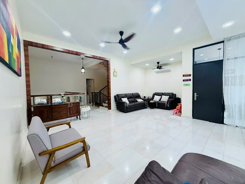 3-storey Terraced House for Sale in Taman Juara Jaya (Cheras) - Denver Sin - Living Room - PropertyGuru.com.my