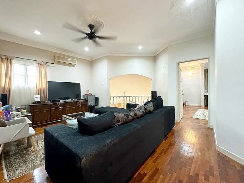 Semi-Detached House for Sale in Kota Damansara (Selangor) - Vincent Liaw - Living Room - PropertyGuru.com.my