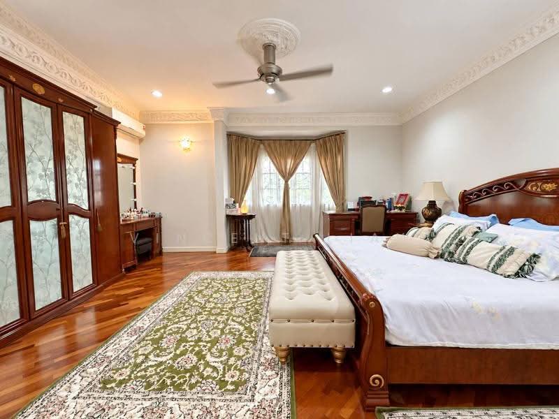 Semi-Detached House for Sale in Kota Damansara (Selangor) - Vincent Liaw - Master Bedroom - PropertyGuru.com.my