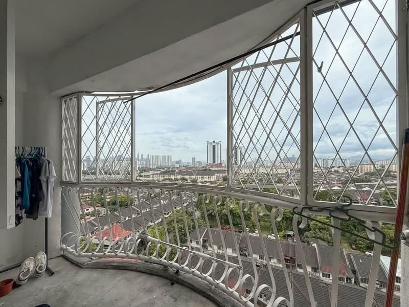 Apartment for Rent at Grandeur Tower - Ashley Wong - Balcony - PropertyGuru.com.my