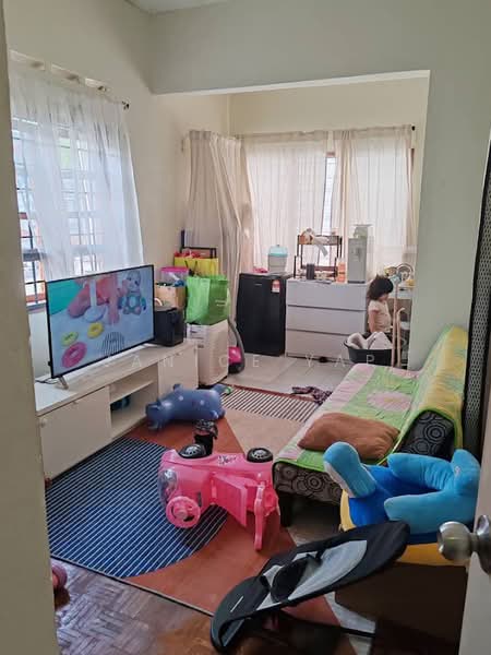 2-storey Terraced House for Sale in Taman Lembah Maju (Pandan Indah) - Janice Yap - Living Room - PropertyGuru.com.my