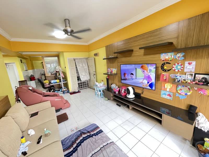 Condominium for Sale at Casa Venicia Condominium - MY Loh - Living Room - PropertyGuru.com.my