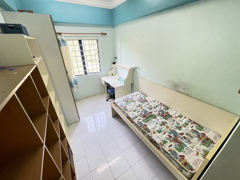 Kondominium untuk Dijual di Casa Venicia Condominium - MY Loh - Bedroom - PropertyGuru.com.my