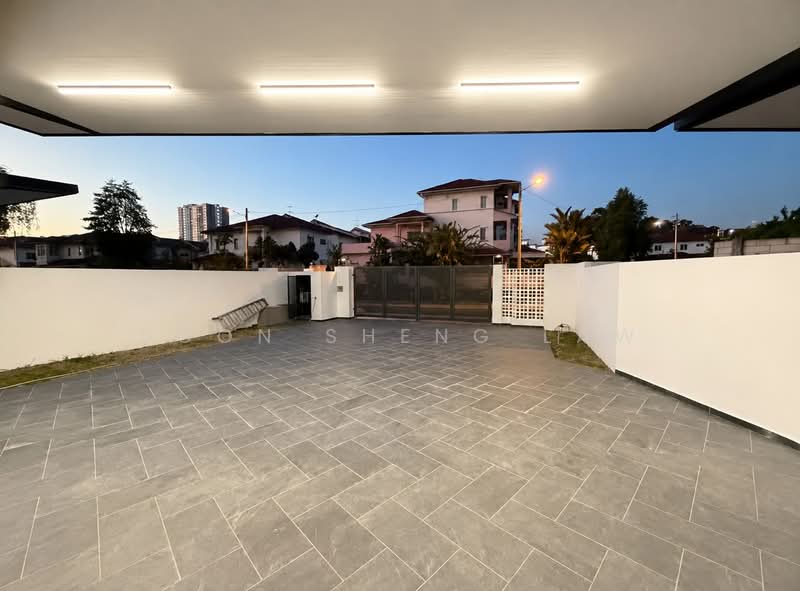 Rumah Berkembar untuk Dijual di Taman Ikhlas (Bandar Sungai Long) - Soon Sheng Law - Exterior - PropertyGuru.com.my