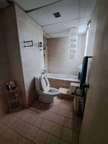 Condominium for Sale at Kiaramas Sutera - Fiona Lee - Bathroom - PropertyGuru.com.my