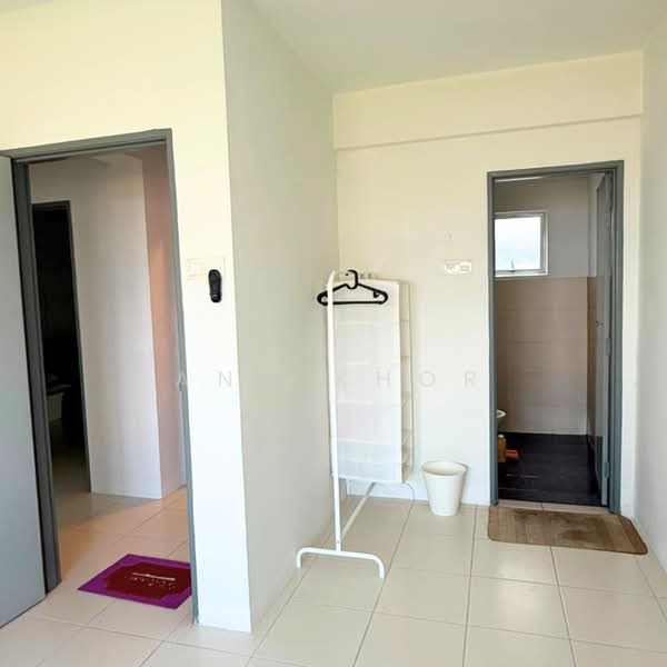 Apartment for Rent at Pangsapuri Suria 1 Batu Kawan - Ann Khor - Entrance - PropertyGuru.com.my
