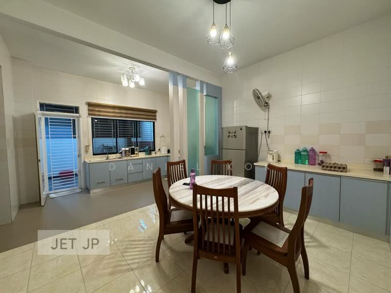 Semi-Detached House for Sale in Bandar Parklands (Klang) - Daniel Kok - Kitchen - PropertyGuru.com.my