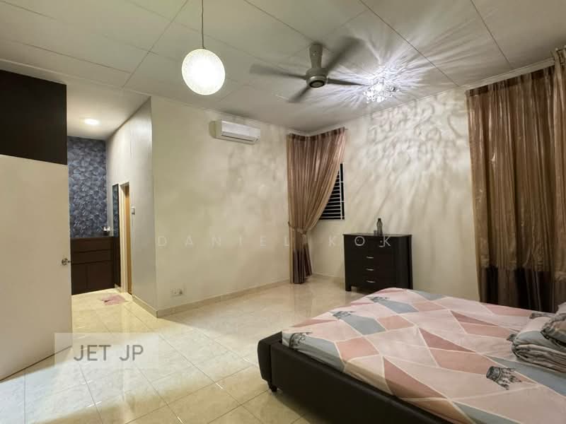 Semi-Detached House for Sale in Bandar Parklands (Klang) - Daniel Kok - Bedroom - PropertyGuru.com.my