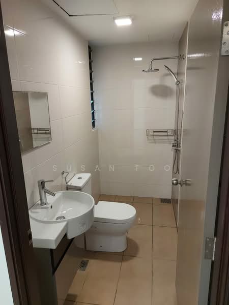 Service Residence for Rent at SkyVille 8 @ Benteng 8 - Susan Foo - Bathroom - PropertyGuru.com.my
