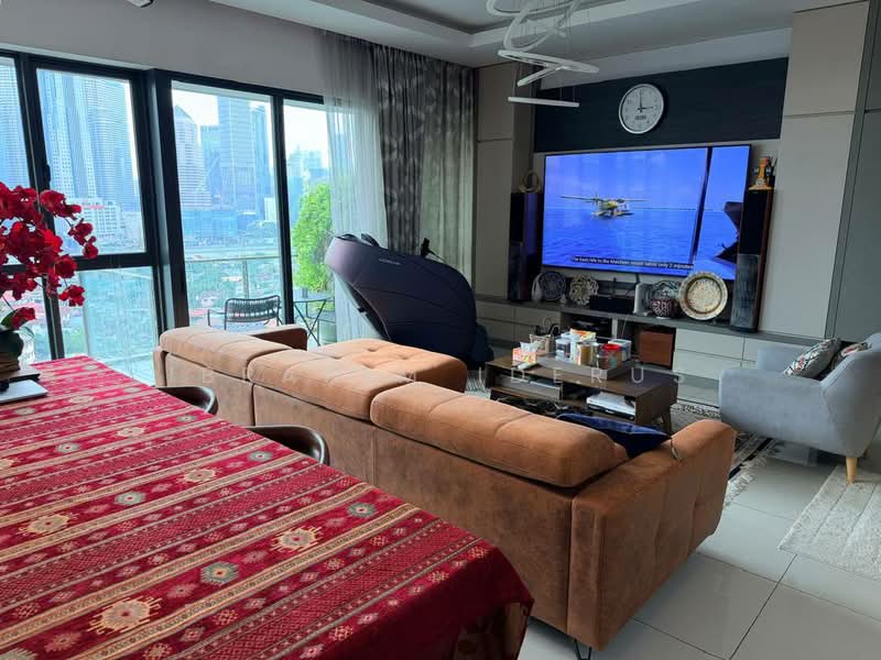 Kondominium untuk Dijual di Setia SKY Residences - Ibrahim Iderus - Living Room - PropertyGuru.com.my