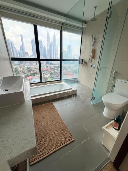 Kondominium untuk Dijual di Setia SKY Residences - Ibrahim Iderus - Bathroom - PropertyGuru.com.my