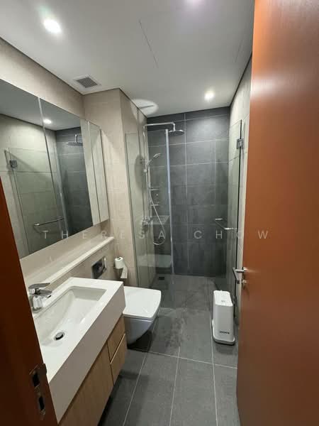 Servis Apartment untuk Disewa di TRX Residences - Theresa Chow - Bathroom - PropertyGuru.com.my