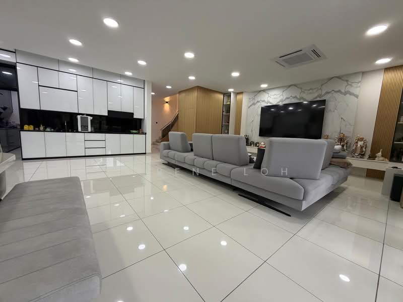 Semi-Detached House for Sale in Taman Mount Austin (Tebrau) - Jesrene Loh - PropertyGuru.com.my