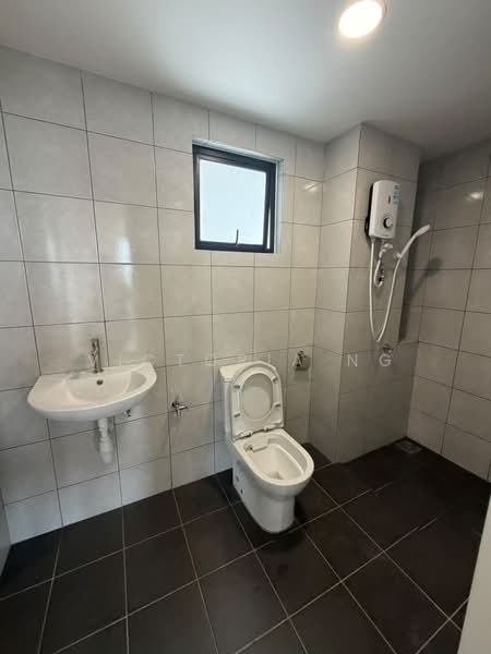 Service Residence for Rent at Hana @ Eco Ardence - Victoria Ng - Bathroom - PropertyGuru.com.my