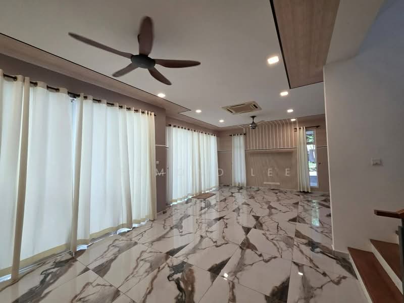 Rumah Banglo untuk Dijual di Senibong (Permas Jaya) - Jesmond Lee - Living Room - PropertyGuru.com.my