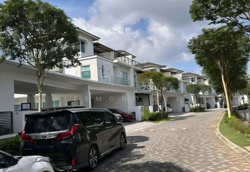 Rumah Banglo untuk Dijual di Senibong (Permas Jaya) - Jesmond Lee - Exterior - PropertyGuru.com.my