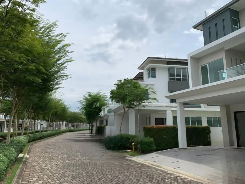 Rumah Banglo untuk Dijual di Senibong (Permas Jaya) - Jesmond Lee - Exterior - PropertyGuru.com.my