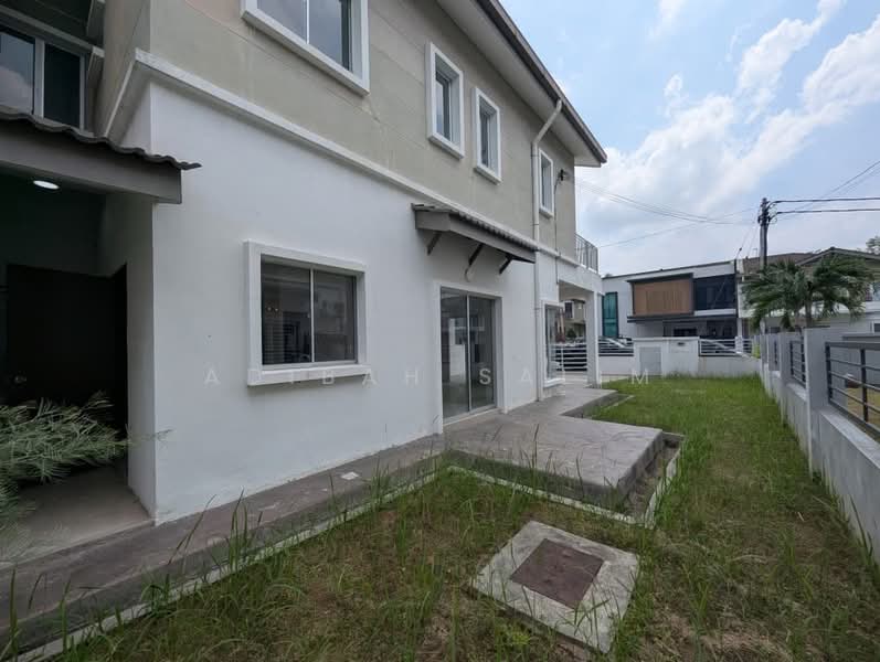 Cluster House for Sale in Sepang (Selangor) - Adibah Salim - Exterior - PropertyGuru.com.my