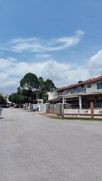 2-storey Terraced House for Sale in Taman Putra Prima (Puchong) - Chan Chong Liang - Exterior - PropertyGuru.com.my