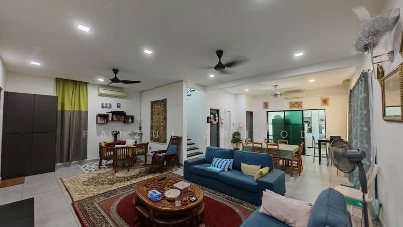 Bungalow for Sale in Bukit Sungai Long (Bandar Sungai Long) - Faizul Zamrod - Living Room - PropertyGuru.com.my
