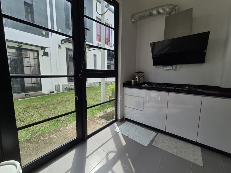 Rumah Teres 2 Tingkat untuk Dijual di Bemban (Melaka) - Anne Lim - PropertyGuru.com.my