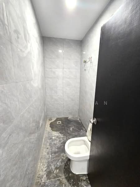 Rumah Teres 1 Tingkat untuk Dijual di Bandar Selesa Jaya (Skudai) - Erness Tan - Bathroom - PropertyGuru.com.my
