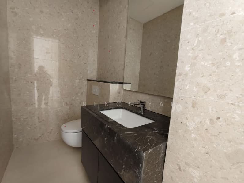 Kediaman Servis untuk Dijual di Regent Suites @ Pavilion Damansara Heights - Terence Yap - Bathroom - PropertyGuru.com.my