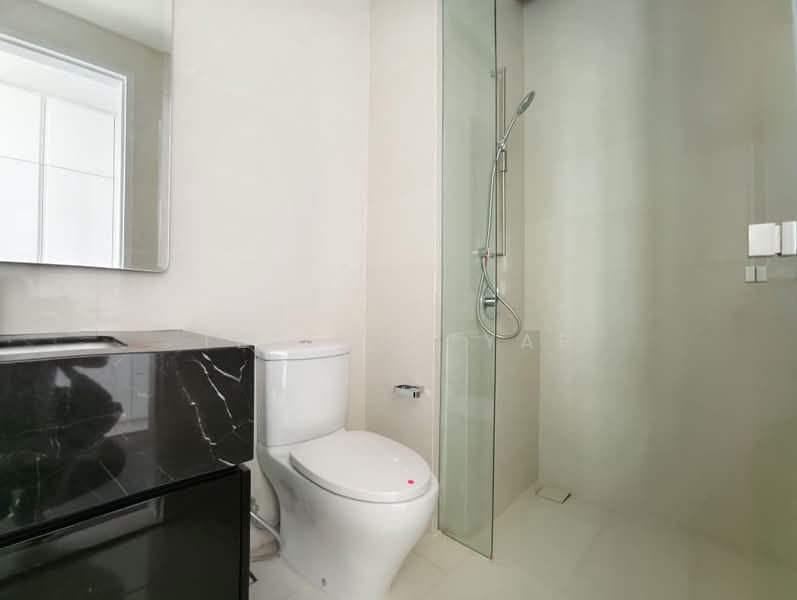Kediaman Servis untuk Dijual di Regent Suites @ Pavilion Damansara Heights - Terence Yap - Bathroom - PropertyGuru.com.my
