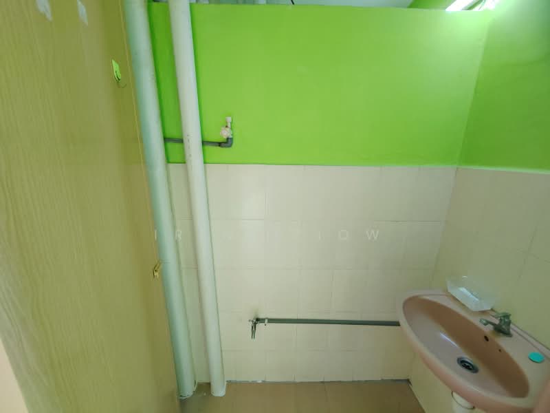 Flat for Rent at Mutiara Fadason - Irene Tiow - Bathroom - PropertyGuru.com.my