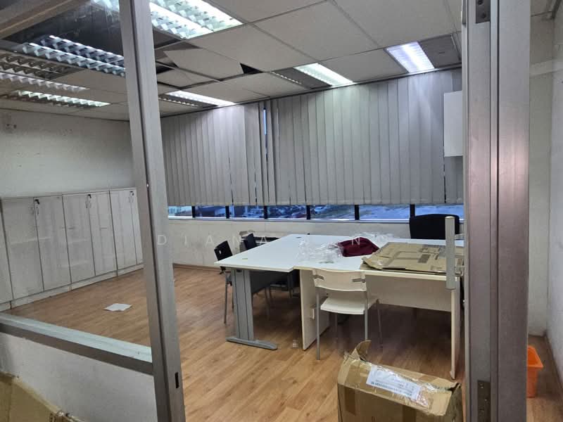 Office for Rent in Taman Serdang Perdana (Seri Kembangan) - Diana Ling - Interior - PropertyGuru.com.my