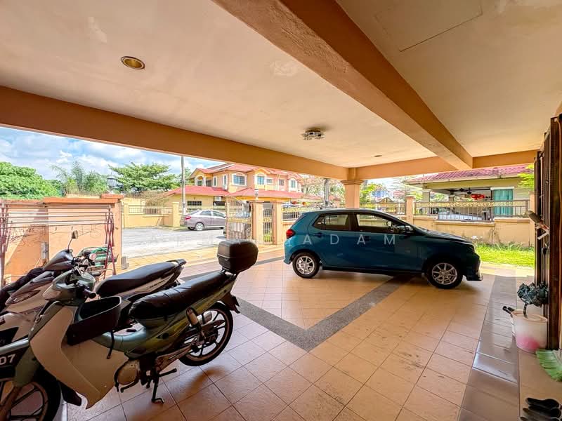 Rumah Berkembar untuk Dijual di Taman Cheras Jaya (Cheras) - Akmal Adam - Exterior - PropertyGuru.com.my