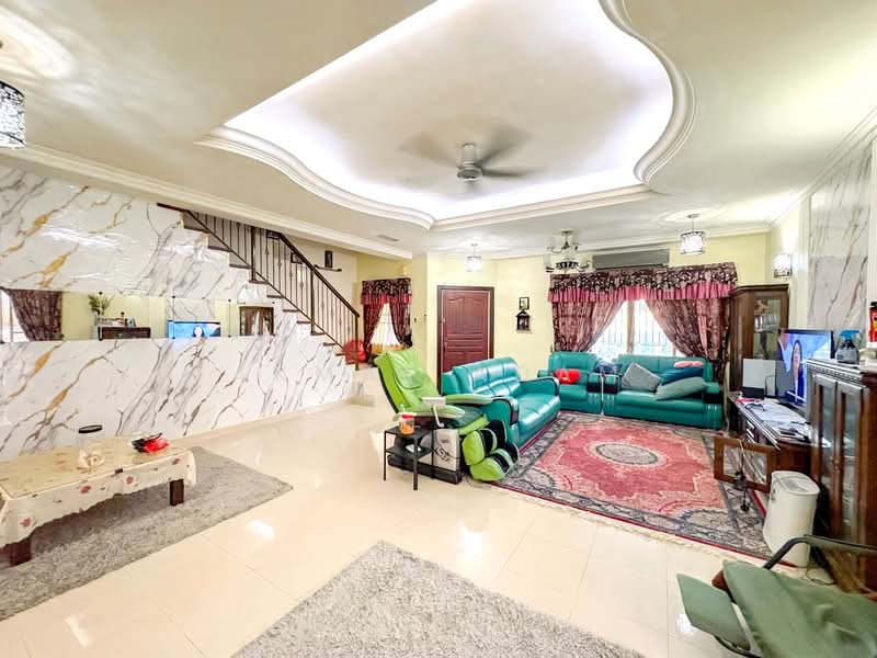 Rumah Berkembar untuk Dijual di Taman Cheras Jaya (Cheras) - Akmal Adam - Living Room - PropertyGuru.com.my