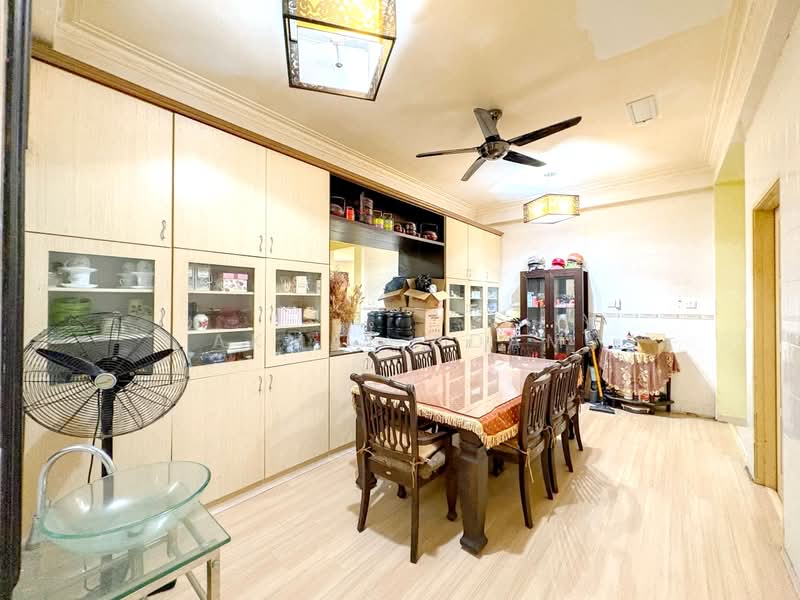 Rumah Berkembar untuk Dijual di Taman Cheras Jaya (Cheras) - Akmal Adam - Dining Room - PropertyGuru.com.my