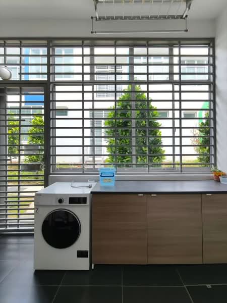 2-storey Terraced House for Sale in Taman Mount Austin (Tebrau) - Crystal Tan - Interior - PropertyGuru.com.my