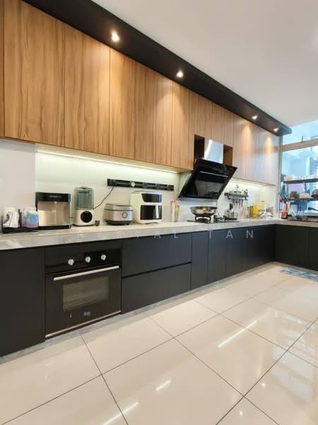 2-storey Terraced House for Sale in Taman Mount Austin (Tebrau) - Crystal Tan - Kitchen - PropertyGuru.com.my