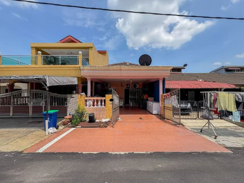 Rumah Teres 1 Tingkat untuk Dijual di Taman Sri Serdang (Seri Kembangan) - Mohd Nazri Roslan - PropertyGuru.com.my