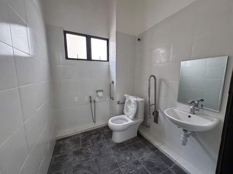Kedai / Pejabat untuk Disewa di George Town (Penang) - Bear Tan - PropertyGuru.com.my