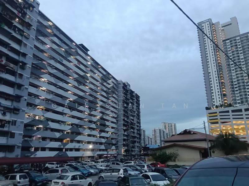 Rumah Flat untuk Dijual di Kampung Melayu - Gaik Suan Tan - Exterior - PropertyGuru.com.my