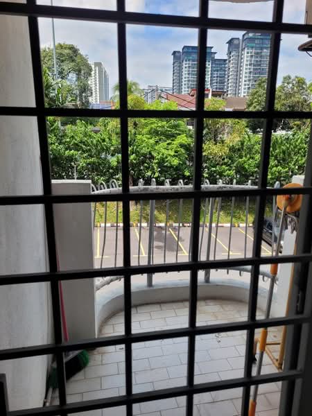 Kondominium untuk Disewa di Kuchai Brem Park 2 - K.K Lai - PropertyGuru.com.my