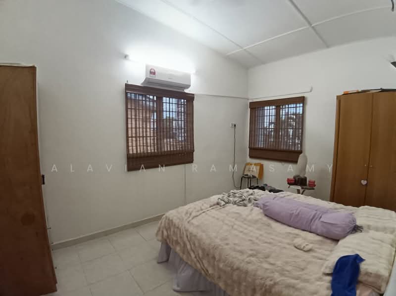 2-storey Terraced House for Sale in Taman Palm Grove (Klang) - Alavian Ramasamy - Bedroom - PropertyGuru.com.my