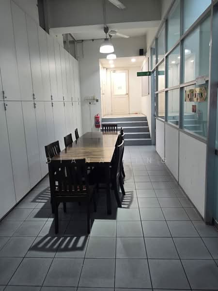 Office for Rent in Taman Serdang Perdana (Seri Kembangan) - Diana Ling - Interior - PropertyGuru.com.my